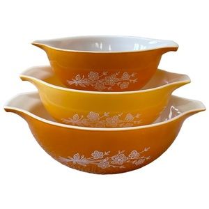 Vintage Pyrex Bowls Set Butterfly Gold Cinderella Butterflies 3 Pc Antique MCM